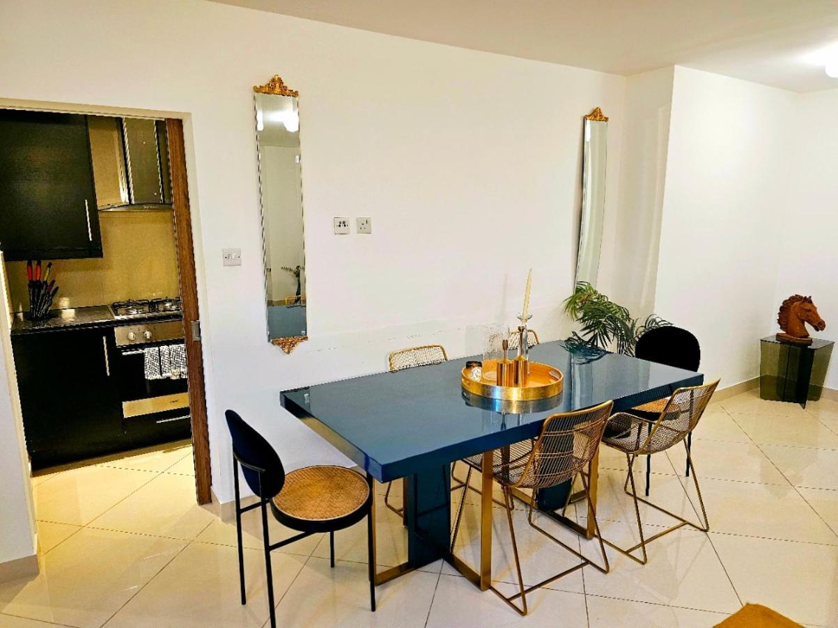 Modern Hyde Park Home With Private Entrance & Private Back Patio Near Bayswater & Paddington Stations Londen Buitenkant foto