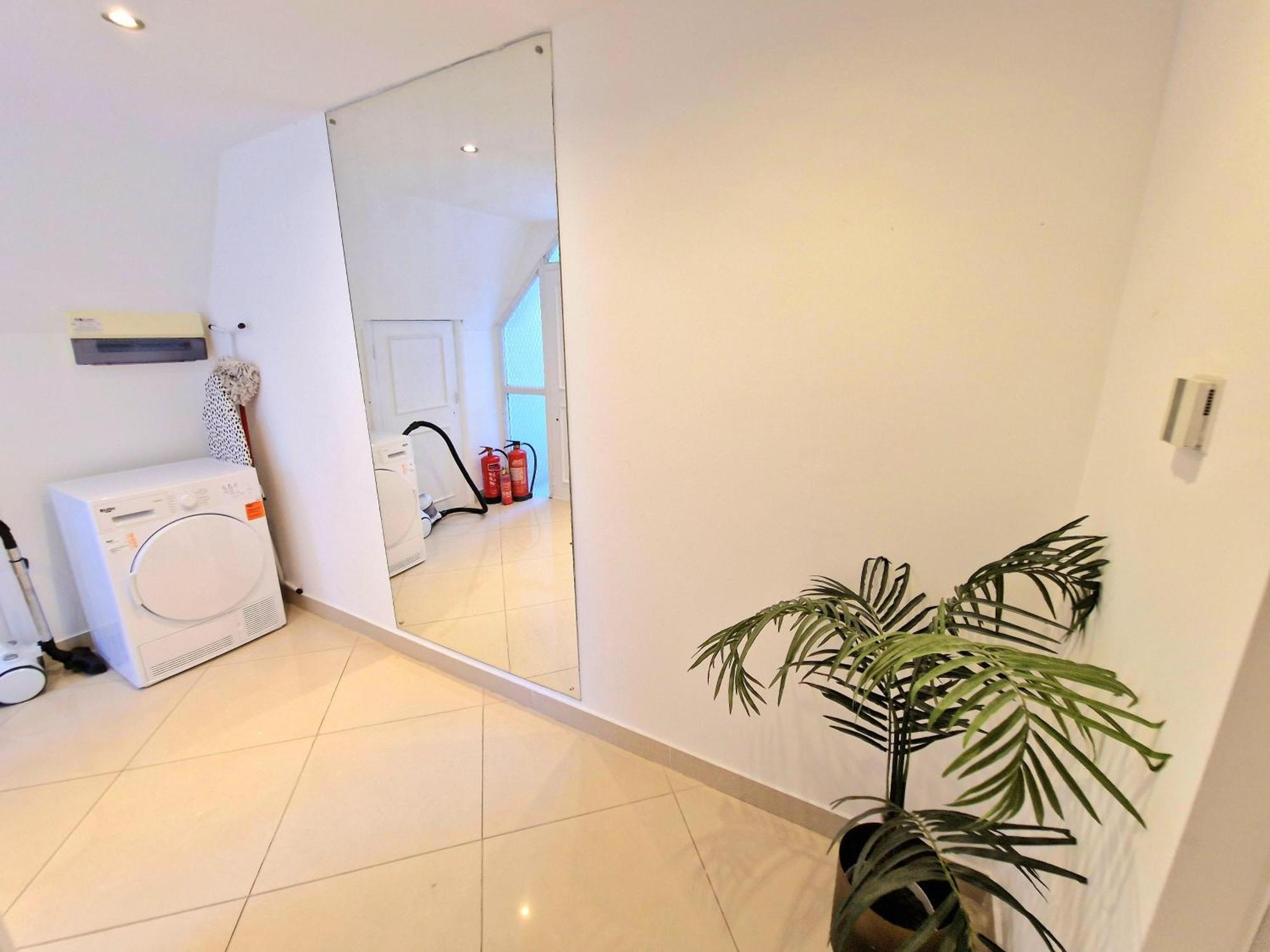Modern Hyde Park Home With Private Entrance & Private Back Patio Near Bayswater & Paddington Stations Londen Buitenkant foto